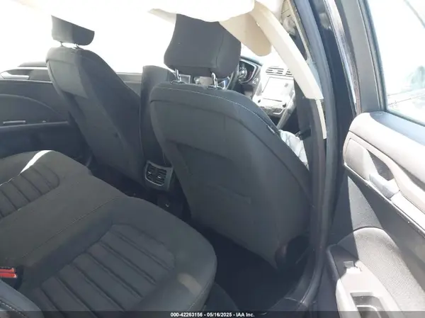 3FA6P0HD0HR305108 2017 FORD FUSION - Image 8
