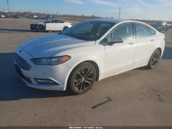 3FA6P0HD0HR307537 2017 FORD FUSION - Image 2