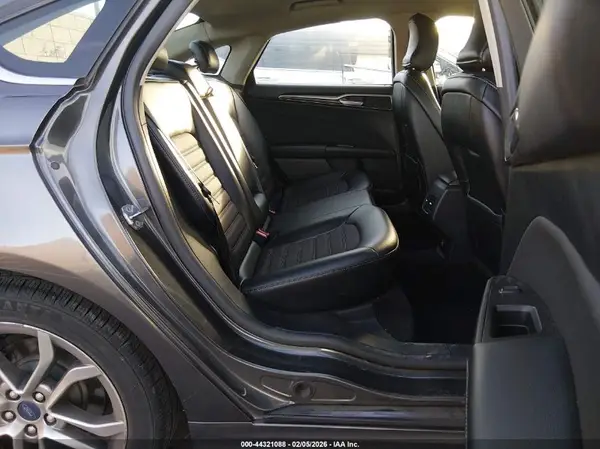 3FA6P0HD0HR312947 2017 FORD FUSION - Image 8