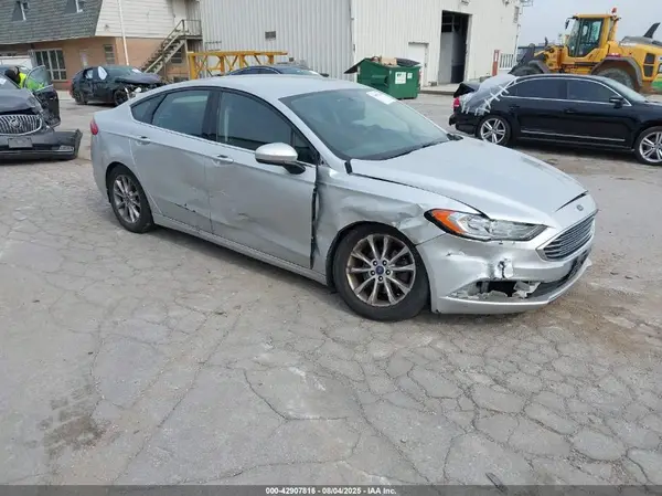 3FA6P0HD0HR328467 2017 FORD FUSION - Image 1