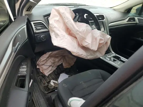 3FA6P0HD0HR329084 2017 FORD FUSION - Image 8