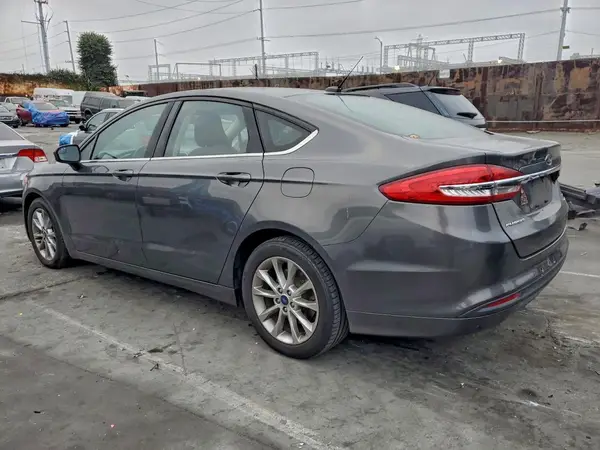 3FA6P0HD0HR329683 2017 FORD FUSION - Image 2