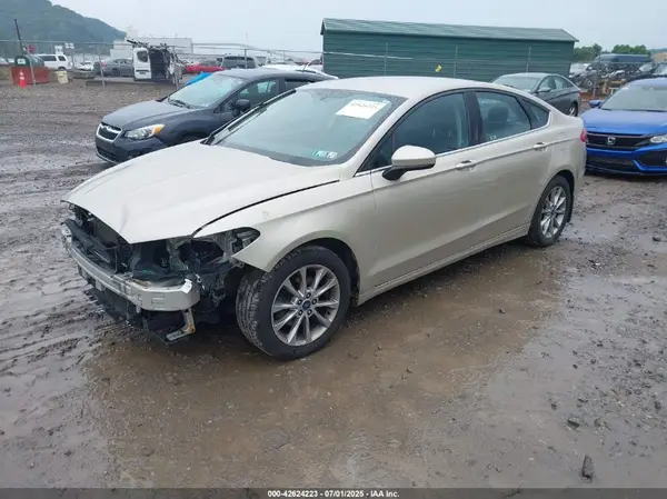 3FA6P0HD0HR348105 2017 FORD FUSION - Image 2