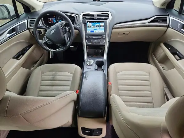 3FA6P0HD0HR352817 2017 FORD FUSION - Image 8