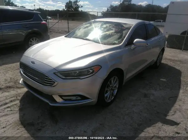 3FA6P0HD0HR359038 2017 FORD FUSION - Image 2