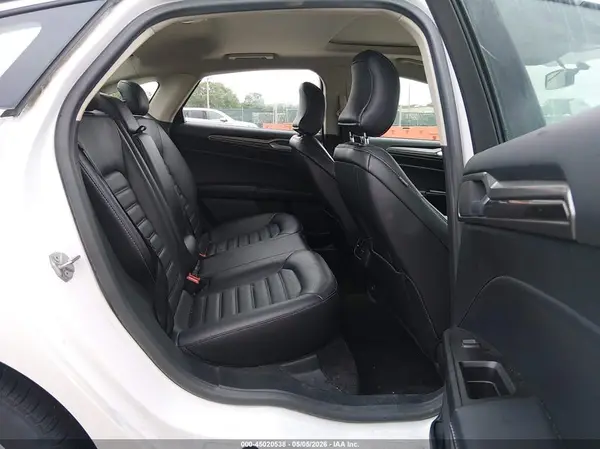 3FA6P0HD0HR366135 2017 FORD FUSION - Image 8