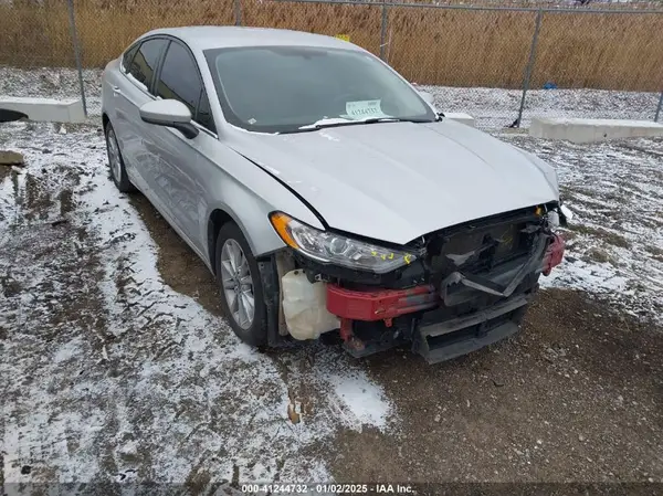 3FA6P0HD0HR366233 2017 FORD FUSION - Image 1