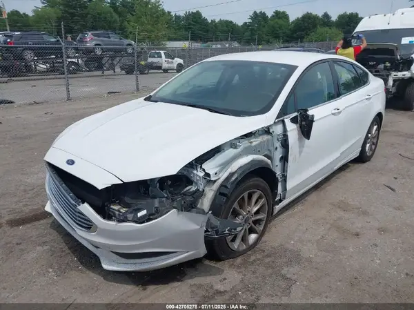 3FA6P0HD0HR378835 2017 FORD FUSION - Image 2