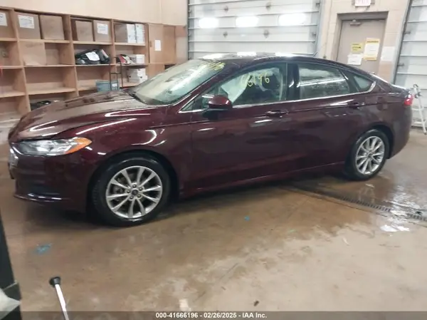 3FA6P0HD0HR394002 2017 FORD FUSION - Image 2