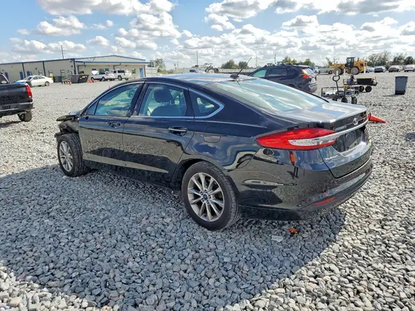 3FA6P0HD0HR403992 2017 FORD FUSION - Image 2