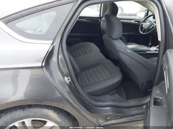 3FA6P0HD0JR109594 2018 FORD FUSION - Image 8