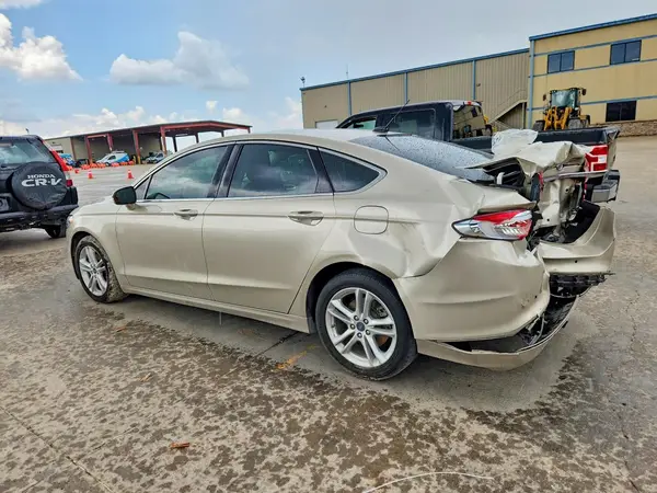 3FA6P0HD0JR136455 2018 FORD FUSION - Image 2