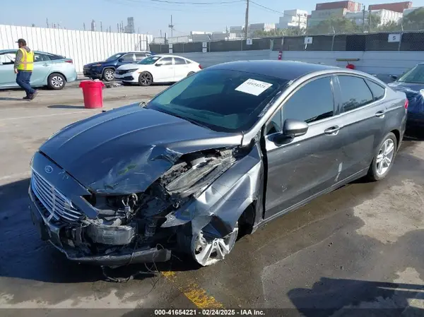 3FA6P0HD0JR136956 2018 FORD FUSION - Image 2