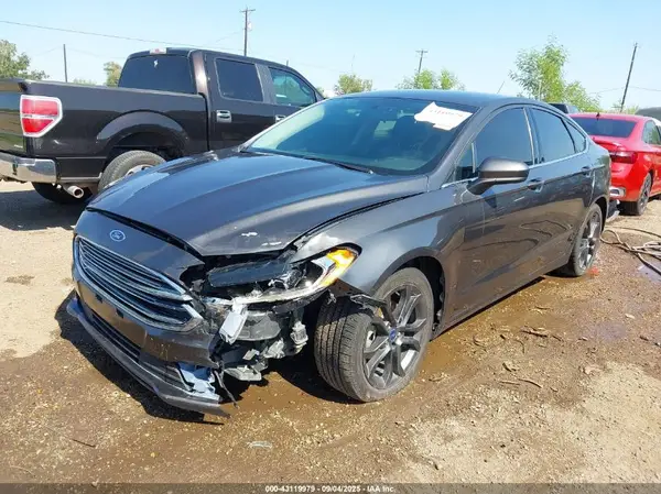 3FA6P0HD0JR157547 2018 FORD FUSION - Image 2