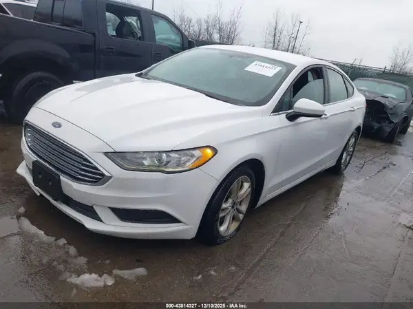 3FA6P0HD0JR175305 2018 FORD FUSION - Image 2