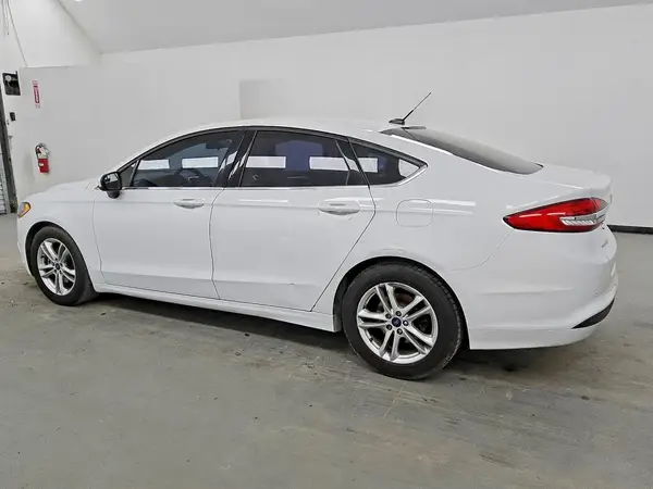 3FA6P0HD0JR180116 2018 FORD FUSION - Image 2