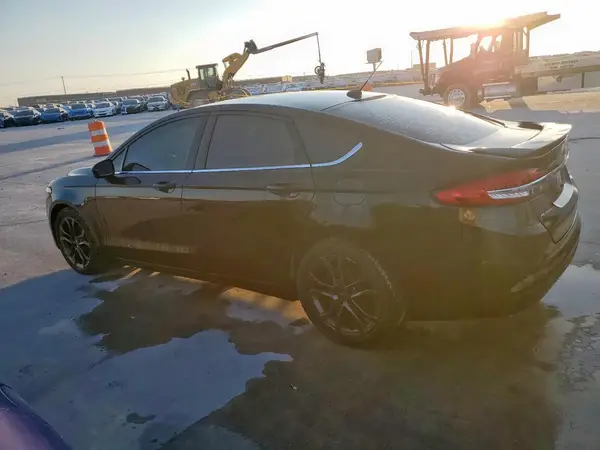 3FA6P0HD0JR183615 2018 FORD FUSION - Image 2