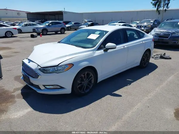 3FA6P0HD0JR187132 2018 FORD FUSION - Image 2
