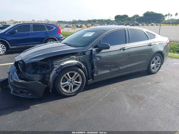 3FA6P0HD0JR201692 2018 FORD FUSION - Image 2