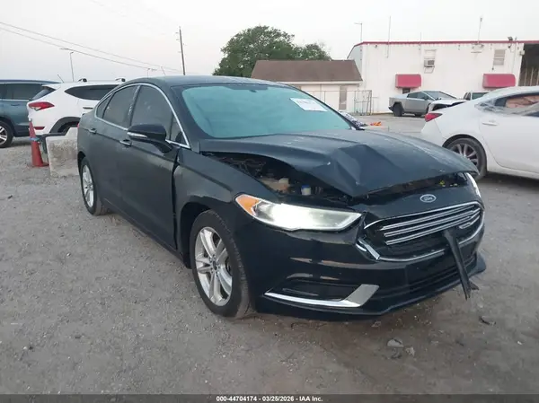 3FA6P0HD0JR211087 2018 FORD FUSION - Image 1