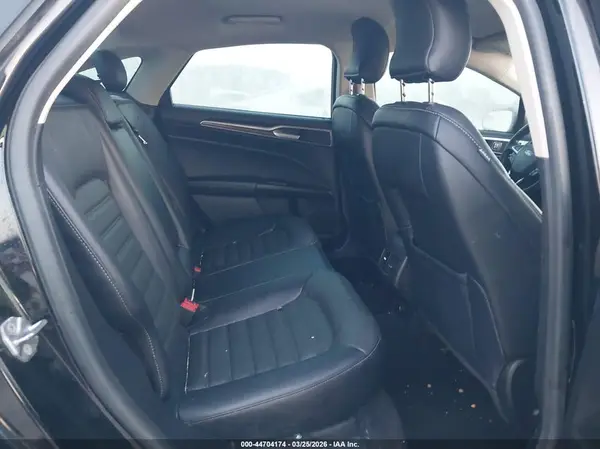 3FA6P0HD0JR211087 2018 FORD FUSION - Image 8