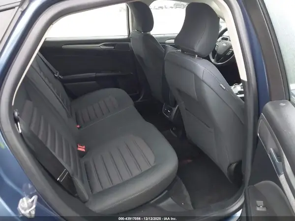 3FA6P0HD0JR218752 2018 FORD FUSION - Image 8