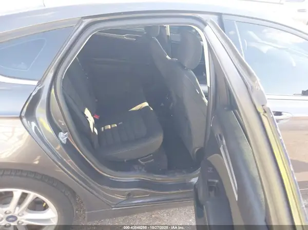 3FA6P0HD0JR222722 2018 FORD FUSION - Image 8