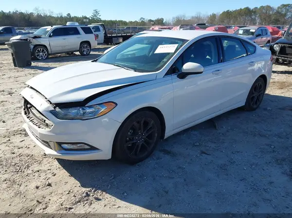 3FA6P0HD0JR223031 2018 FORD FUSION - Image 2