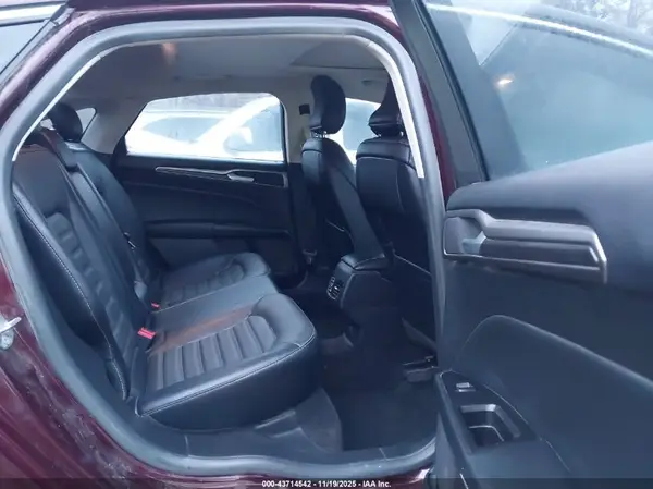 3FA6P0HD0JR224633 2018 FORD FUSION - Image 8