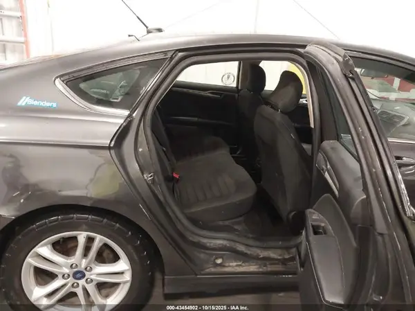 3FA6P0HD0JR224678 2018 FORD FUSION - Image 8