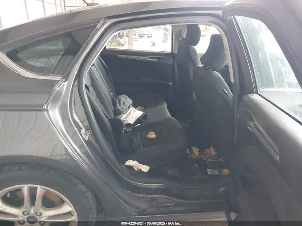 3FA6P0HD0JR231453 2018 FORD FUSION - Image 8