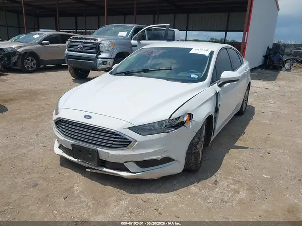 3FA6P0HD0JR231792 2018 FORD FUSION - Image 2
