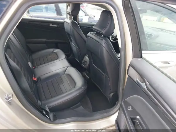3FA6P0HD0JR233204 2018 FORD FUSION - Image 8