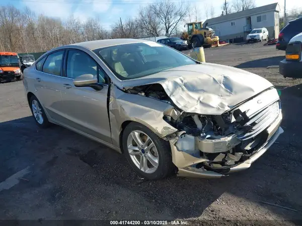 3FA6P0HD0JR237687 2018 FORD FUSION - Image 1