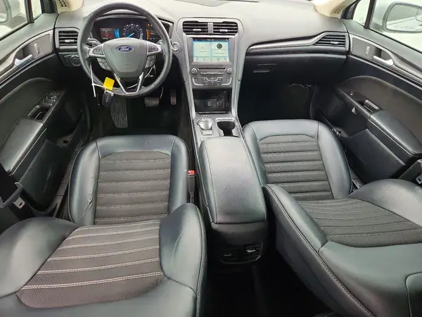 3FA6P0HD0JR240377 2018 FORD FUSION - Image 8