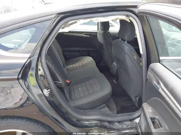 3FA6P0HD0JR256191 2018 FORD FUSION - Image 8