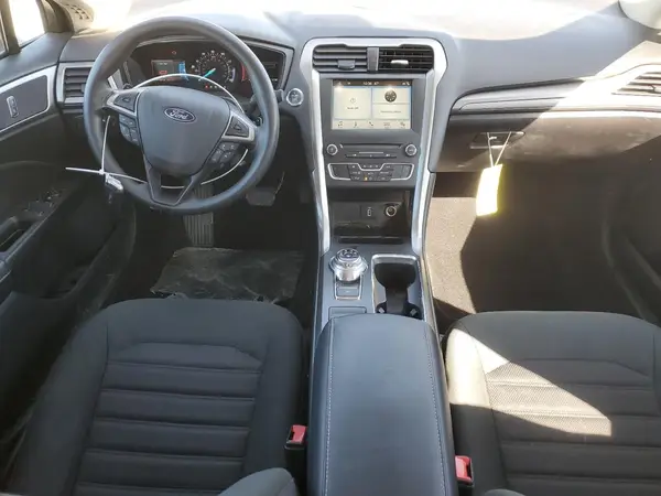 3FA6P0HD0JR259592 2018 FORD FUSION - Image 8