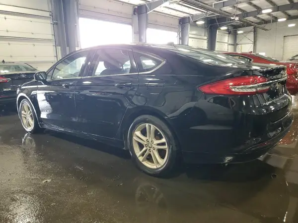 3FA6P0HD0JR260516 2018 FORD FUSION - Image 2