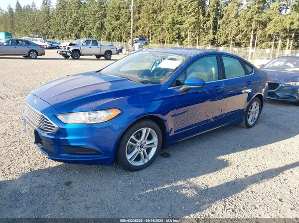 3FA6P0HD0JR268745 2018 FORD FUSION - Image 2