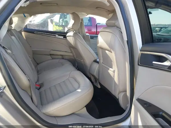 3FA6P0HD0JR271256 2018 FORD FUSION - Image 8