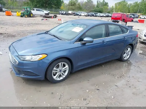 3FA6P0HD0JR276814 2018 FORD FUSION - Image 2