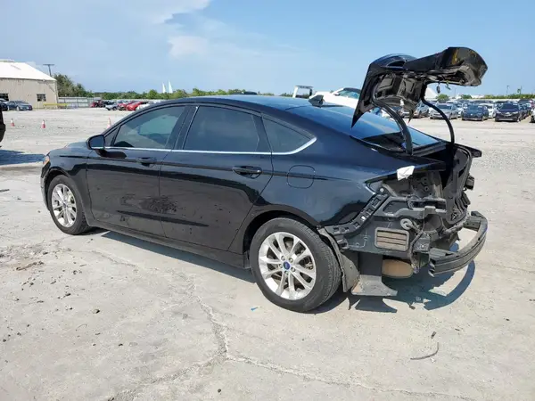 3FA6P0HD0KR103098 2019 FORD FUSION - Image 2