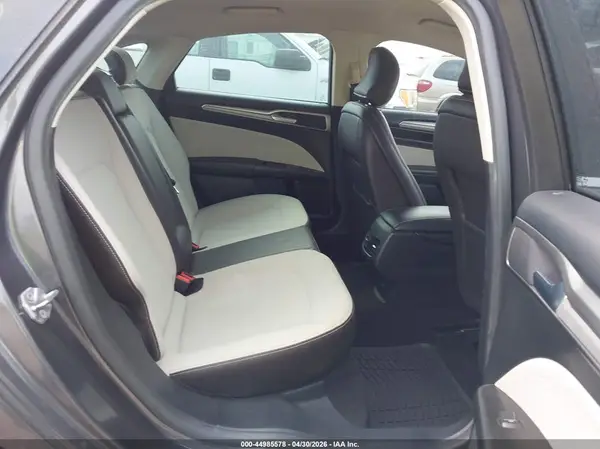 3FA6P0HD0KR103215 2019 FORD FUSION - Image 8