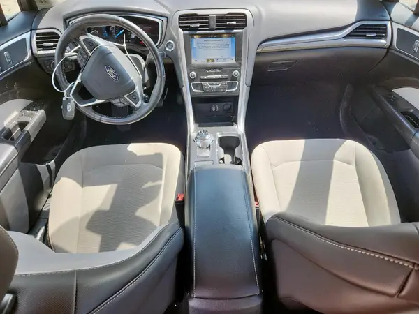 3FA6P0HD0KR113761 2019 FORD FUSION - Image 8