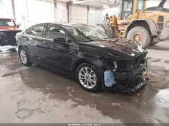 3FA6P0HD0KR114215 2019 FORD FUSION