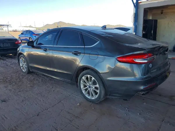 3FA6P0HD0KR114392 2019 FORD FUSION - Image 2