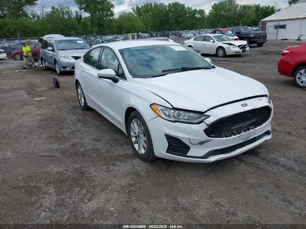 3FA6P0HD0KR114537 2019 FORD FUSION - Image 1
