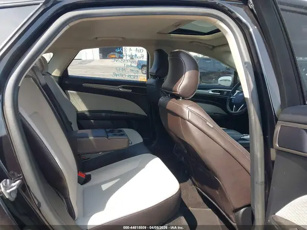 3FA6P0HD0KR127398 2019 FORD FUSION - Image 8