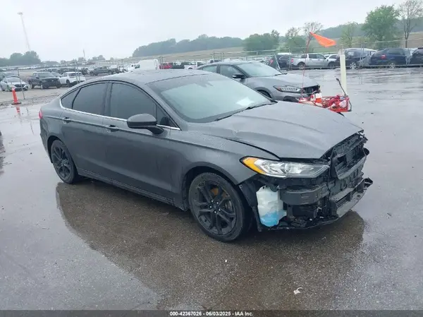3FA6P0HD0KR129037 2019 FORD FUSION - Image 1