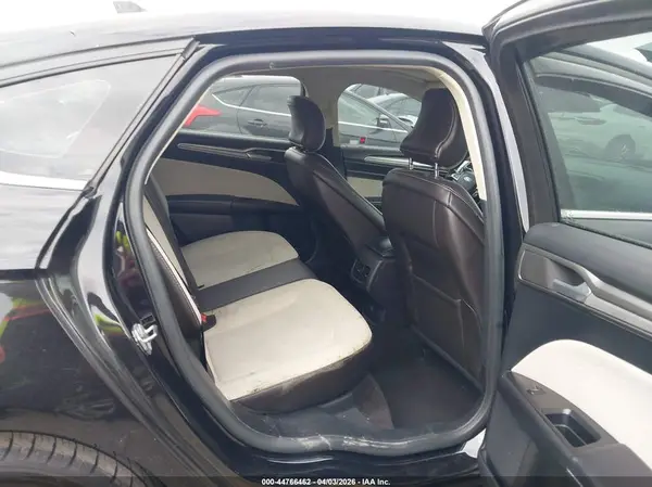 3FA6P0HD0KR146792 2019 FORD FUSION - Image 8